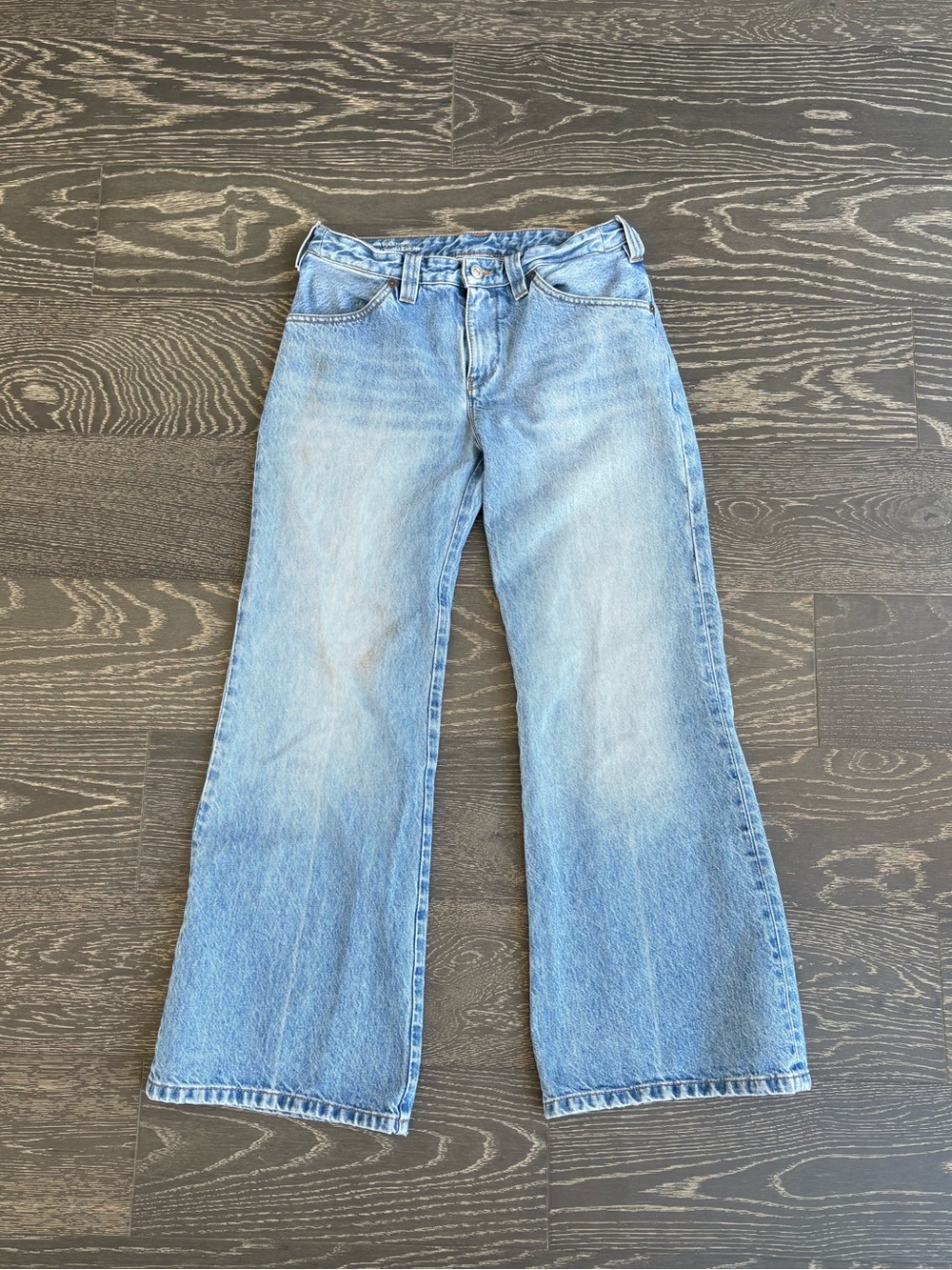 VICTORIA BECKHAM Low Waist Cropped Kick Jeans